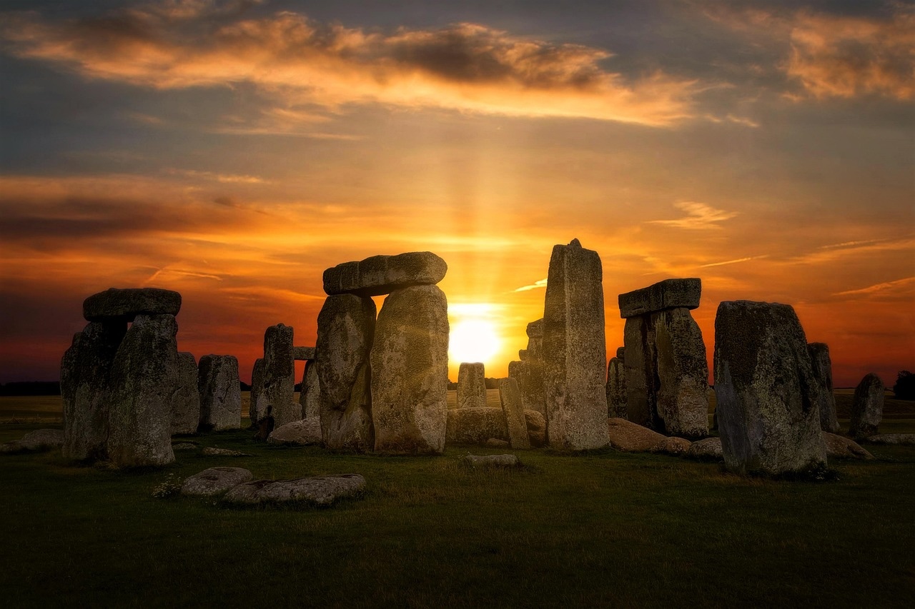 stonehenge-4614639_1280 - Deeptime Network